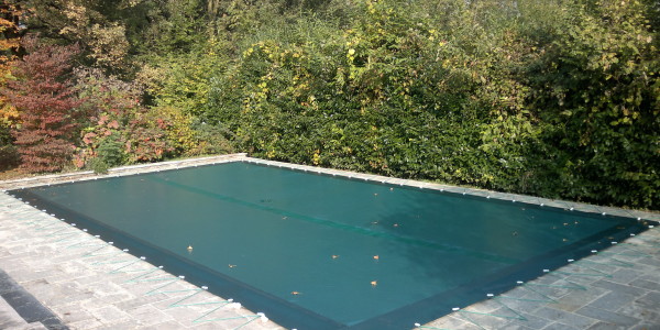 Copertura per piscina a telo teso