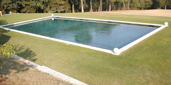 Piscina interrata in cemento armato - costruzione