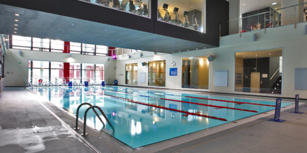 Piscina con tecnologia Myrtha di tipo sportivo, realizzata per Virgin Active di Brescia.