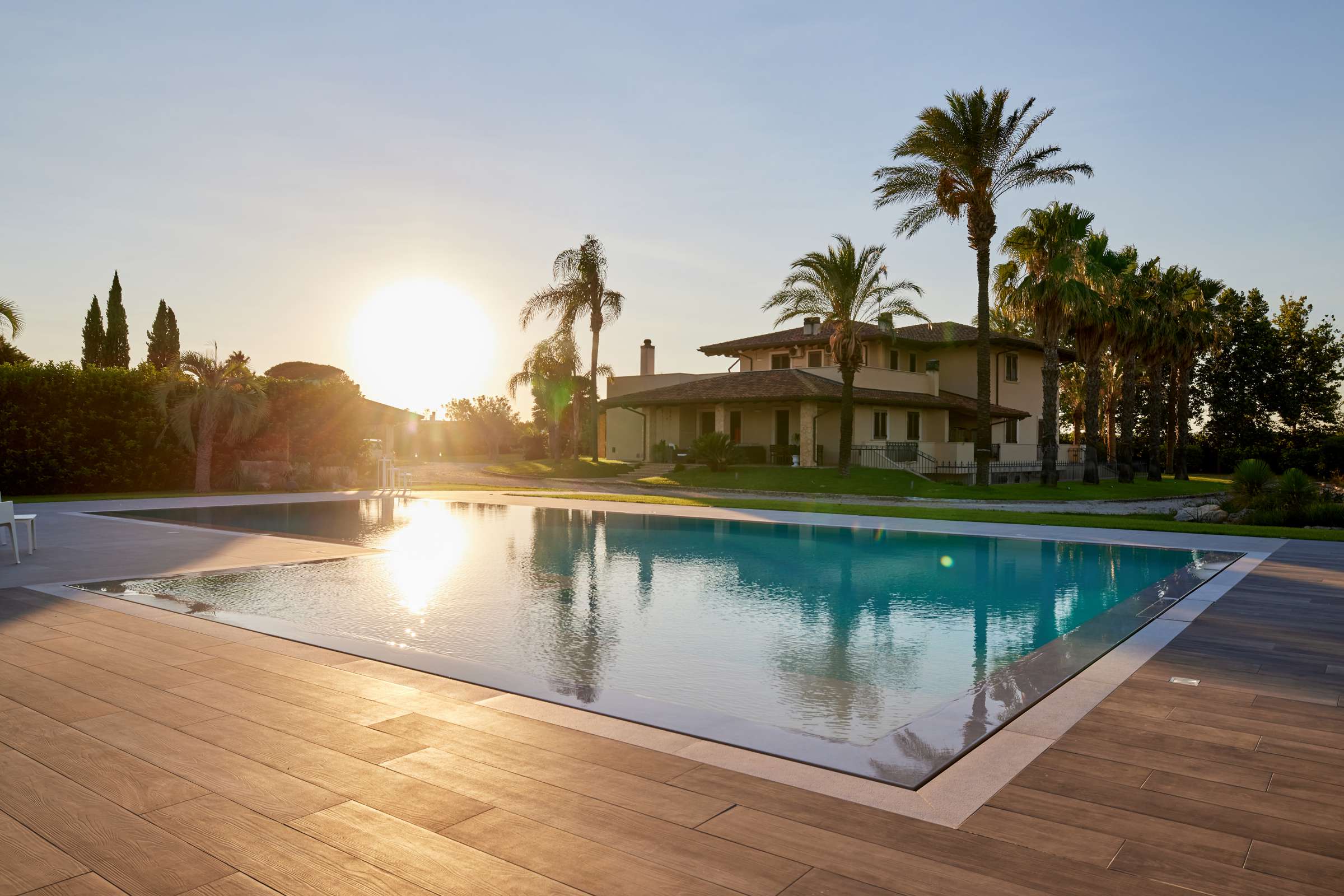 piscina-interrata-sfioro
