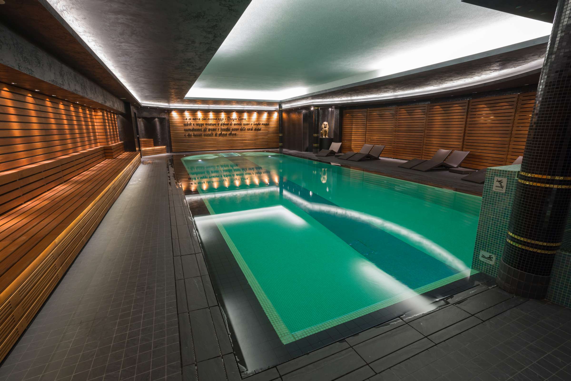 piscina-interrata-sfioro6